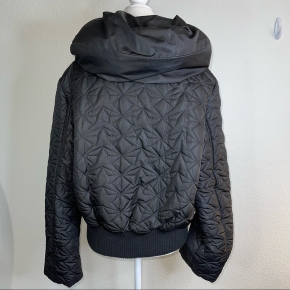 New York & Co Puffy Black Coat Size Jr Large - Picture 7 of 10